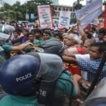 বাম জোটের ঘেরাও কর্মসূচিতে পুলিশের লাঠিচার্জ