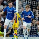 অবনমন থেকে বেঁচে গেল এভারটন