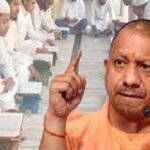 মাদ্রাসায় জাতীয় সংগীত বাধ্যতামূলক করল যোগীর সরকার