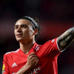 শৈশবে অভুক্ত থাকা নুনেজ এখন লিভারপুলের সবচেয়ে দামি খেলোয়াড়