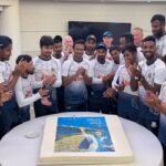 কেক কেটে পদ্মা সেতু উদ্বোধনে সামিল সাকিব-তামিমরা