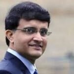 ক্রিকেট থেকে সরে এবার নেতা সৌরভ?