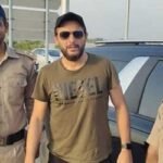 শহিদ আফ্রিদিকে জরিমানা করল পুলিশ