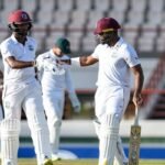 স্বাগতিকদের গুটিয়ে দেওয়ার প্রত্যাশায় শুরু দ্বিতীয় দিনের খেলা