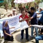 বন্যায় ক্ষতিগ্রস্থ মানুষের মাঝে মার্কেন্টাইল ব্যাংক লিমিটেড এর ত্রাণ বিতরণ