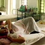 নওগাঁয় যৌতুকের কারণে গৃহবধুর মাথার চুল কর্তন-স্বামী শ্রীঘরে