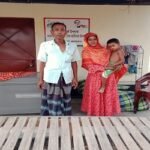 উৎকোচ ছাড়া মিলছেনা প্রধানমন্ত্রীর উপহার 