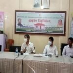রাণীশংকৈলে সাংবাদিকদের সাথে ইউএনও’র প্রেস ব্রিফিং