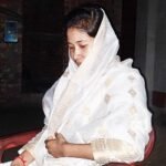 ডোমারে বিয়ের দাবীতে প্রেমিকের বাড়ীতে কলেজ ছাত্রীর অবস্থান