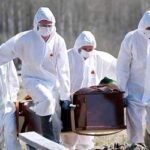 কোভিড: বিশ্বে মৃত্যু বেড়েছে, কমেছে শনাক্ত