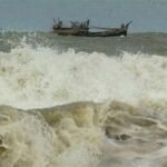 ৭ দিনেও সন্ধান মেলেনি নিখোঁজ ১৭ জেলের