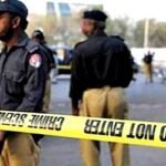 করাচিতে বোমা বিস্ফোরণে ২ পুলিশ নিহত