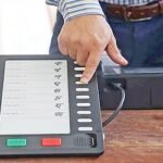 ইভিএম ভোটের সিদ্ধান্তে বাড়ছে আস্থার সংকট