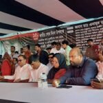 আশুলিয়ায় প্রতিবন্ধীদের মাঝে যুবলীগের হুইল চেয়ার বিতরণ 