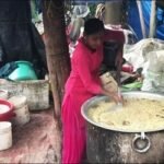 পেশায় গৃহপরিচারিকা, ৮০০ পথকুকুরকে খাওয়ান রোজ