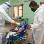 কোভিডের ঊর্ধ্বগতি: শতভাগ মাস্ক পরিধানসহ ৫ দফা সুপারিশ