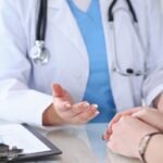 যেসব লক্ষণে বুঝবেন পাকস্থলীর ক্যান্সার, চিকিৎসা