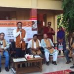 দুর্গাপুরে দশ টাকার বিনিময়ে বই বিক্রি শুরু