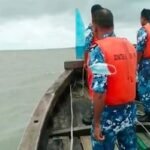 সিনেমাকেও হার মানালো সাগরে ঝড়ের রাতের এই ঘটনা!