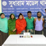অশ্লীল ছবি ধারণ করে চাঁদা দাবি, গ্রেফতার ৫