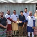 আখাউড়ায় “সবুজ বাংলা মানবতার সংগঠনের” পক্ষ থেকে অসুস্থ ব্যক্তিকে আর্থিক সহায়তা প্রদান