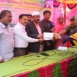 ডোমারে আল-বারাকাহ্ ইসলামী বীমার মৃত্যু দাবীর চেক প্রদান