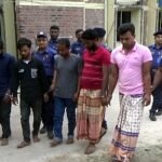 নওগাঁর রাণীনগরে আন্তঃজেলা চোর চক্রের ৫ সক্রিয় সদস্য গ্রেফতার, চোরাই মালামাল উদ্ধার