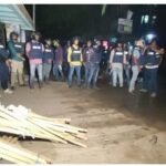নরসিংদী জেলা বিএনপির কার্যালয়ে পুলিশের অভিযান 