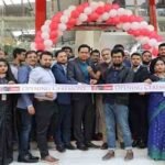 উত্তরার রবীন্দ্র সরণিতে আউটলেট চালু করল ‘স্বপ্ন’