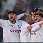 শেষবেলার রোমাঞ্চে পাকিস্তানকে হারালো ইংল্যান্ড