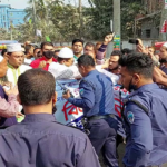 পুলিশের বাধায় লক্ষ্মীপুরে যুবদলের মিছিল পণ্ড