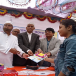 টঙ্গীতে শিক্ষার্থীদের মাঝে মেধা পুরস্কার বিতরণ