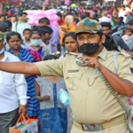 কর্নাটকে বাধ্যতামূলক করা হয়েছে মাস্ক, থার্টি ফাস্টেও বিধিনিষেধ