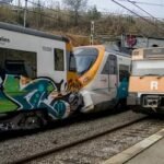 বার্সেলোনায় ট্রেন দুর্ঘটনা, আহত ১৫৫