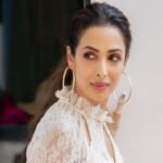 জীবনের যে সিদ্ধান্তের বিষয়ে জানাতে গিয়ে কেঁদে ফেললেন মালাইকা