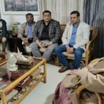 কারাবন্দি বিএনপি মহাসচিবের পরিবারের পাশে পেশাজীবী নেতারা