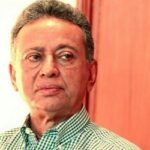 আমীর খসরু দম্পতিসহ ৫ জনের বিরুদ্ধে দুদকের মামলা