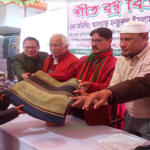 ডোমারে স্কুল ও মাদ্রাসার শিক্ষার্থীদের মাঝে শীতবস্ত্র বিতরণ