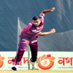 মাশরাফিকে খেলা ছাড়ার আহ্বান তার বাবার