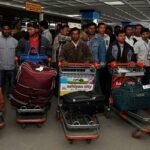 বিদেশ থেকে শুল্ক দিয়ে এবং বিনা শুল্কে আনতে পারবেন যেসব জিনিস