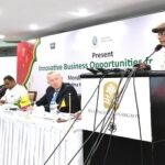 রাজনৈতিক স্থিতিশীলতায় বিনিয়োগে আগ্রহ বাড়ছে বিদেশিদের: তথ্যমন্ত্রী