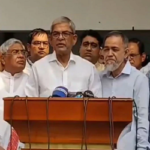 চট্টগ্রাম ও ঢাকায় বিস্ফোরণের ঘটনায় সরকারের ব্যর্থতা দেখছেন মির্জা ফখরুল