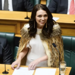 রাজনীতি ছাড়লেন নিউজিল্যান্ডের সাবেক প্রধানমন্ত্রী জেসিন্ডা