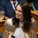 বিদায় বেলায় জলবায়ু পরিবর্তনকে ‘বড় সংকট’ বললেন জাসিন্ডা