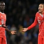 সানে ও মানের মাঝে হাতাহাতি