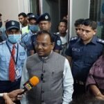 ঈদের পর বাংলাবান্ধা দিয়ে চলাচল শুরু