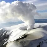 কলম্বিয়ায় অগ্ন্যুৎপাতের হুমকি, ক্ষতির মুখে ৫৭ হাজার মানুষ