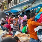 খুলে দেওয়া হলো নিউমার্কেট