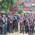 ঈদের শুভেচ্ছা বিনিময় করতে দুর্গম পার্বত্য সীমান্তে বিজিবি মহাপরিচালক