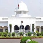 দুপুরে বঙ্গভবন ত্যাগ করবেন আবদুল হামিদ